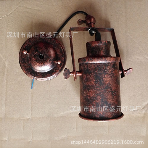 铁锈色500.jpg