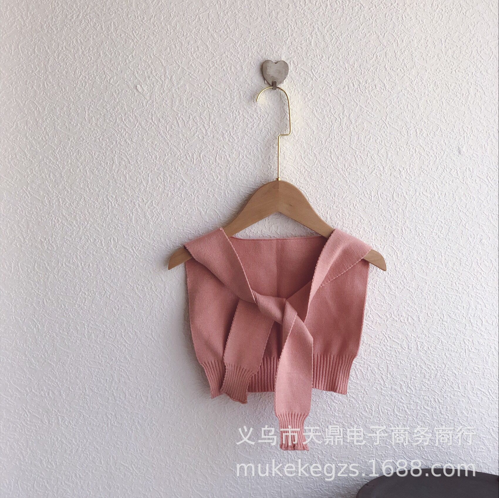 F34B8EF0004B8DD31E97D6B6829DA7