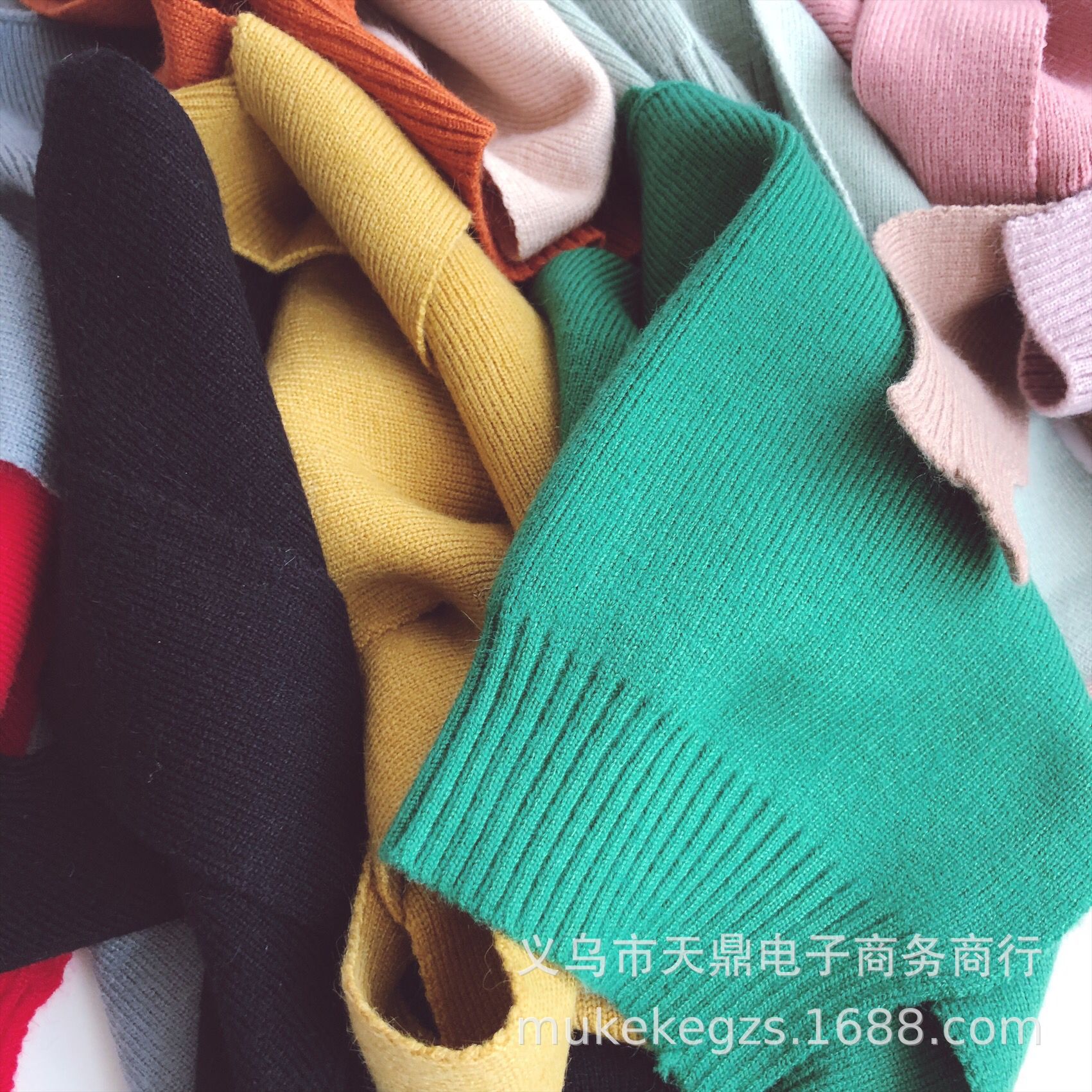 F65D01AD8CC938AB49F6863DEBC19A