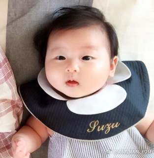 网络模特图img-91de0c5b4cfc96b6f7b9f