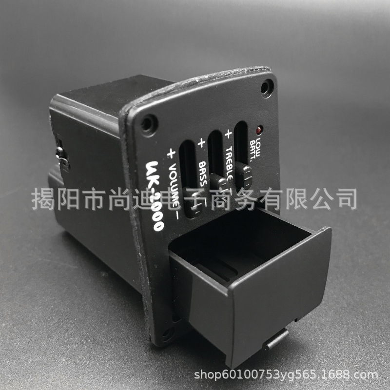 MI0329-UK-2000 Ukulele Preamp_