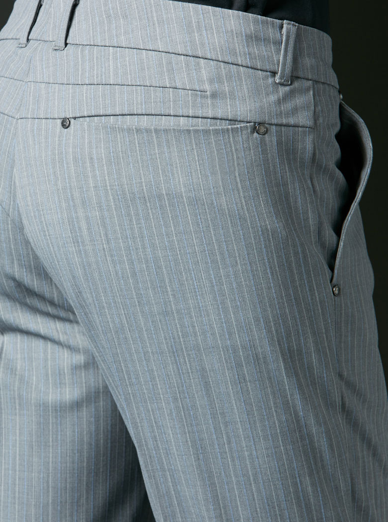 dgmojd04_gy00_03_large.jpg
