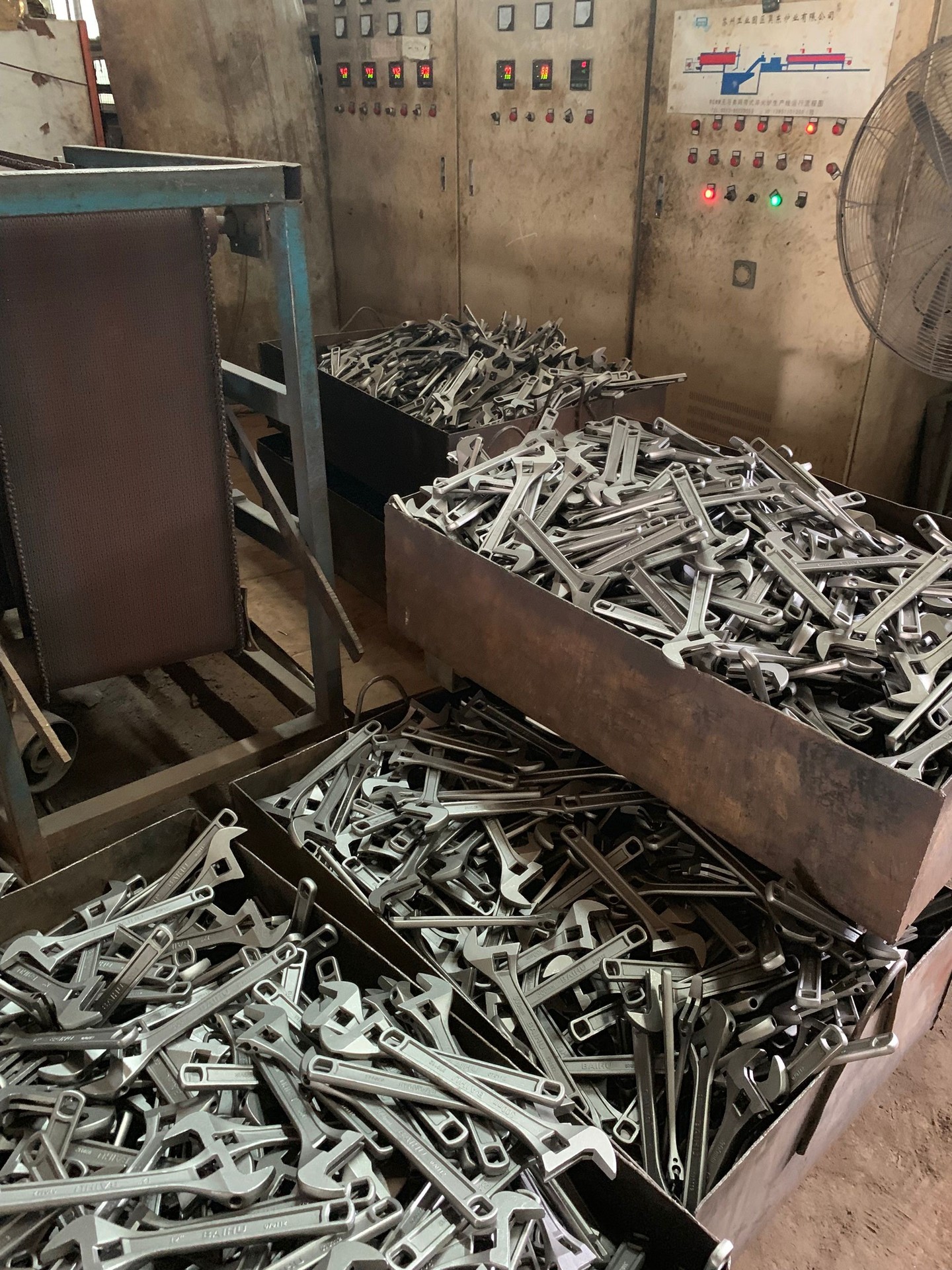 2CA16F0F0EE63937E554049BE986BA