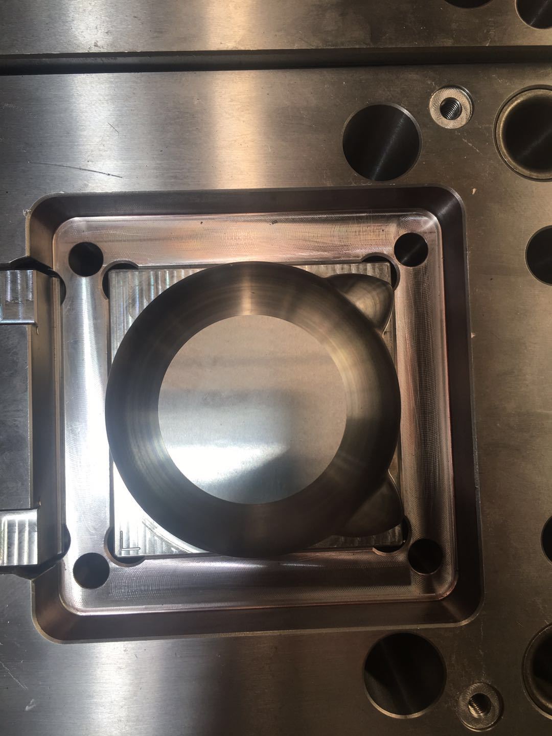 dfc885acce76315cd6430fc2c85963