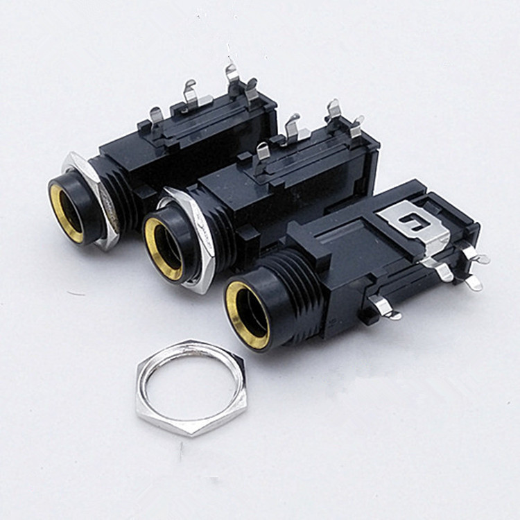 9373602715_2059292761