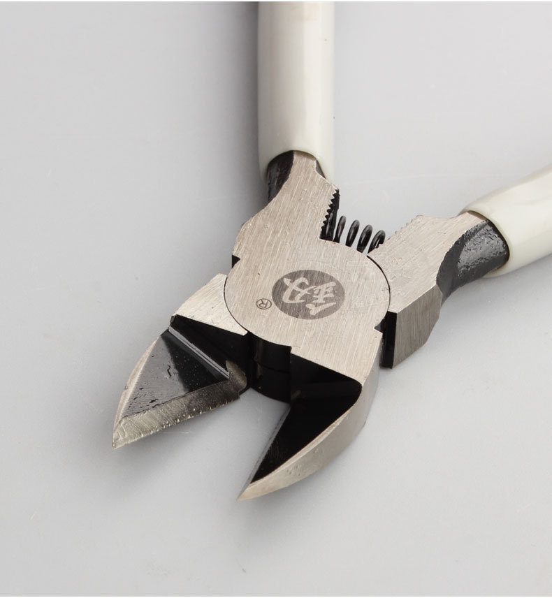 帮手描述图：福冈手动工具日式6寸塑料水口钳子剪钳剪线钳子偏口