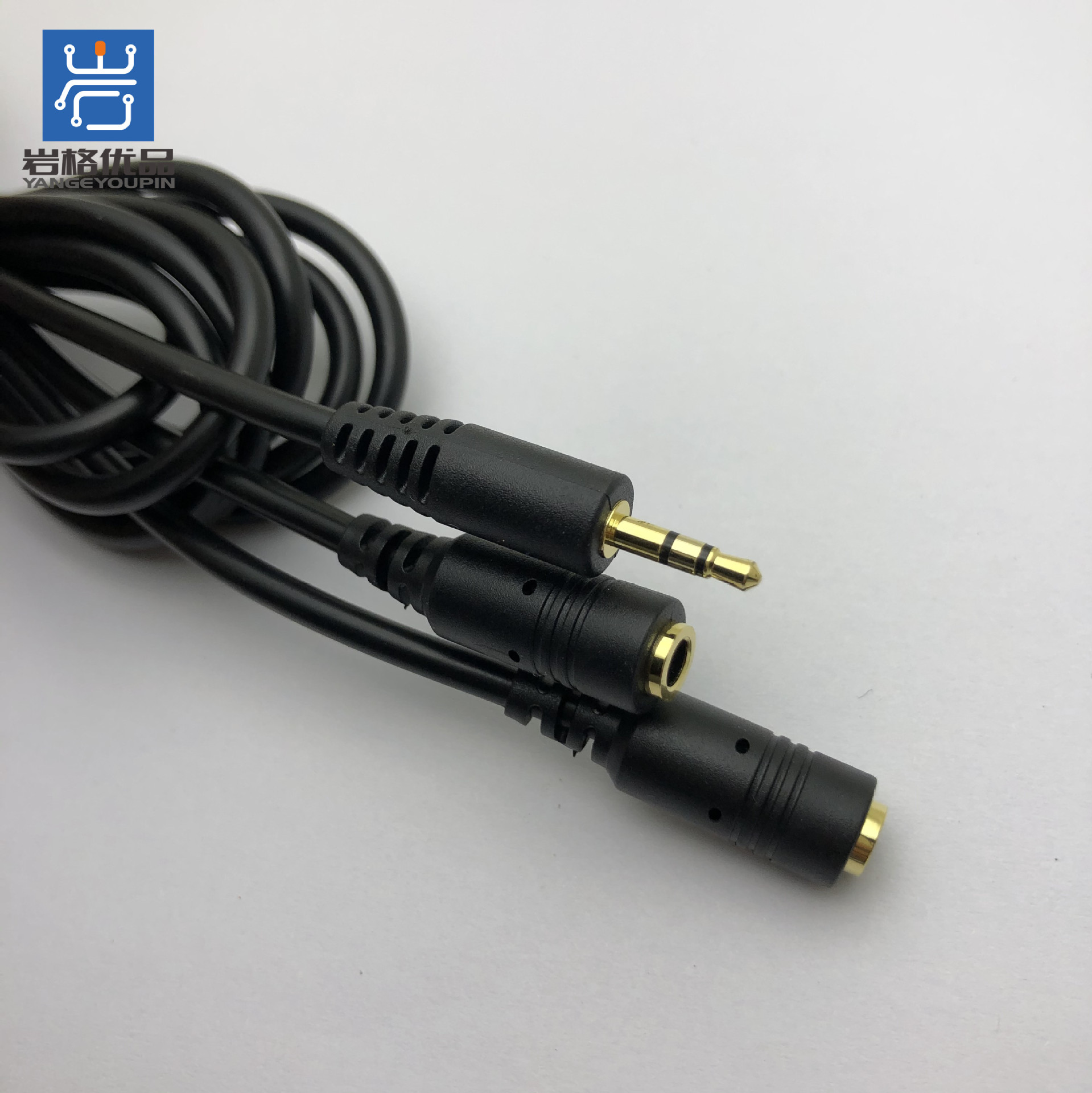 Y1946     2.5三极公头转两个3 (8).JPG