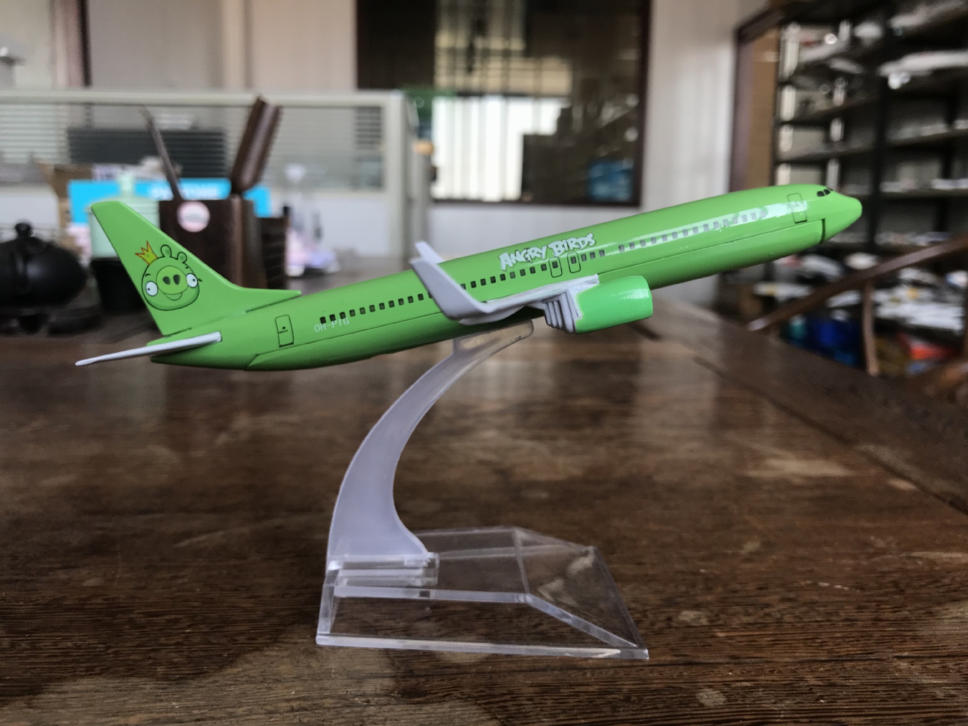 6092BE54B3E1441D7E3EF69D240954