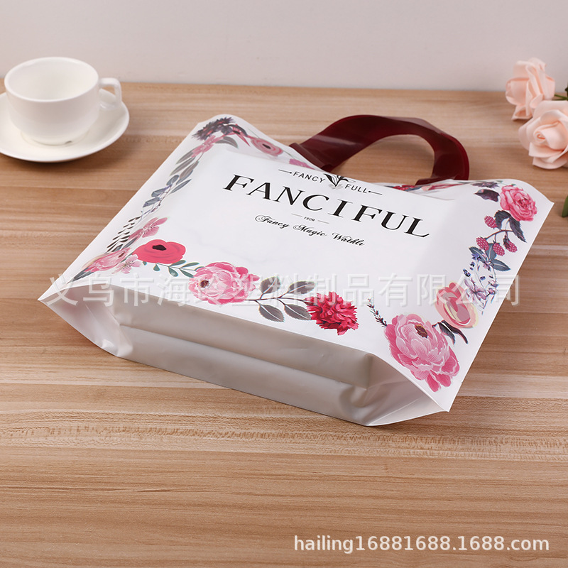 11282018670_1008243996