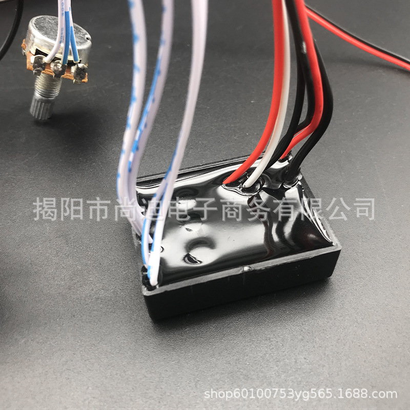 MI0764-Bass Guitar Pickup_12