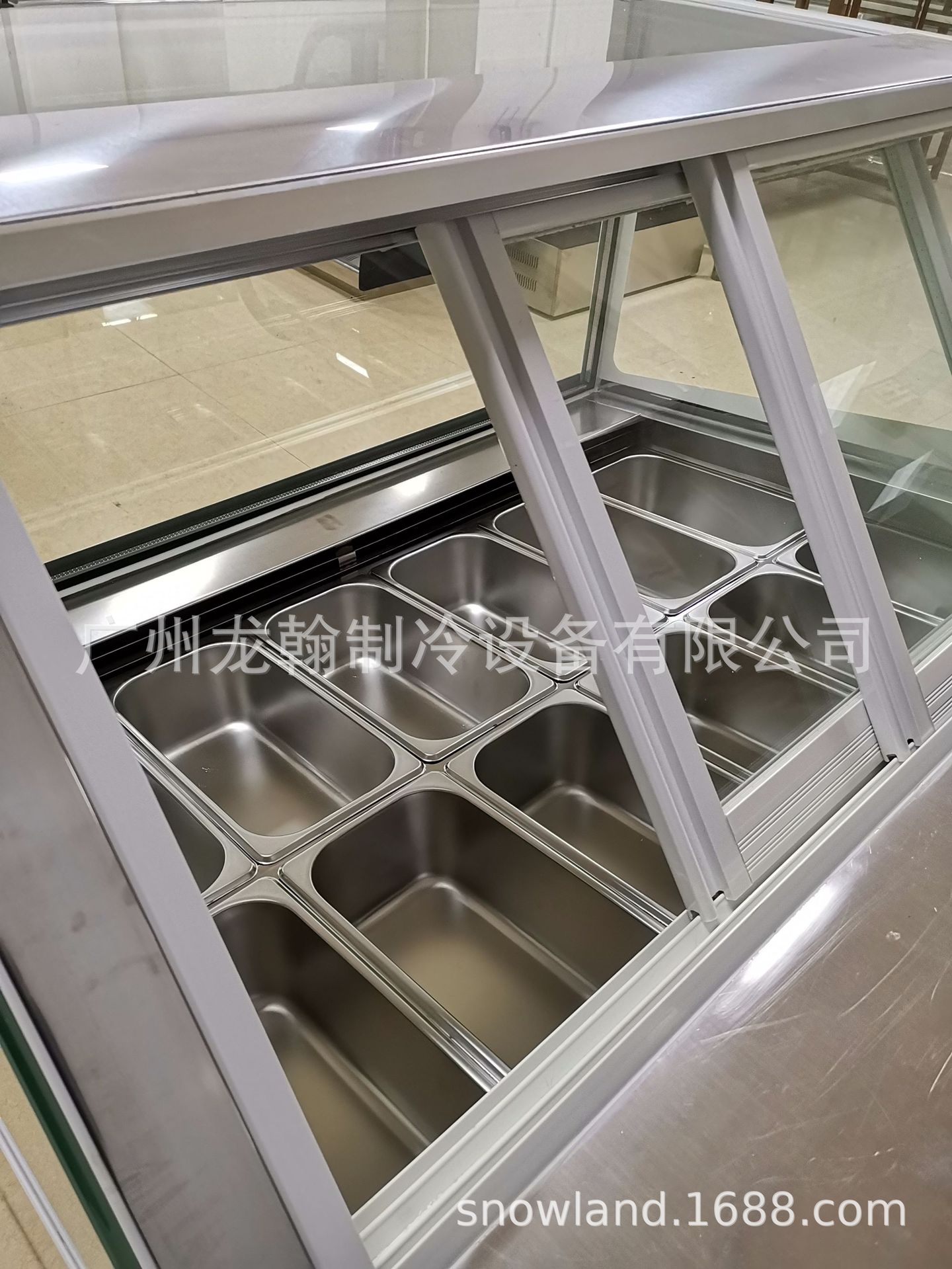 白色塑胶款冰淇淋柜