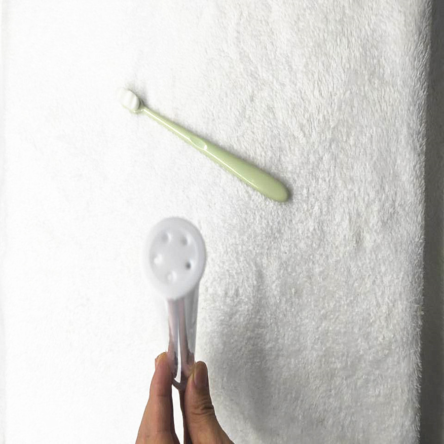 1743714DC2A551E7C2849AFD1A02AD