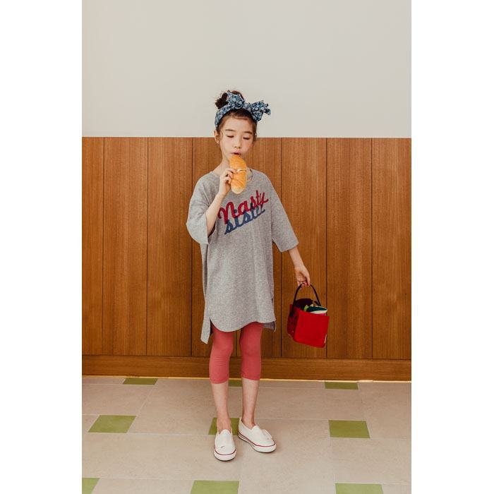 1551855392_1991793776