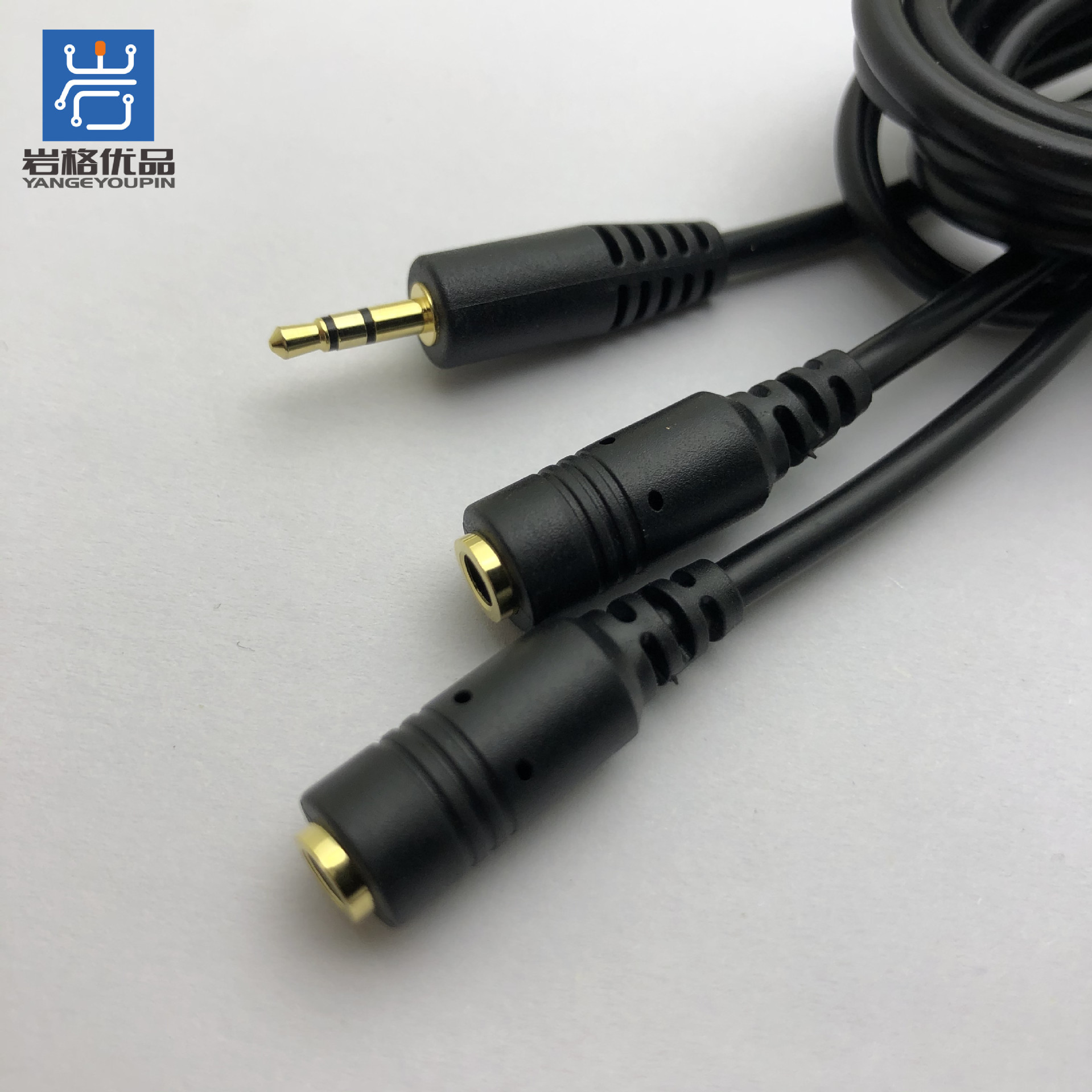 Y1946     2.5三极公头转两个3 (5).JPG