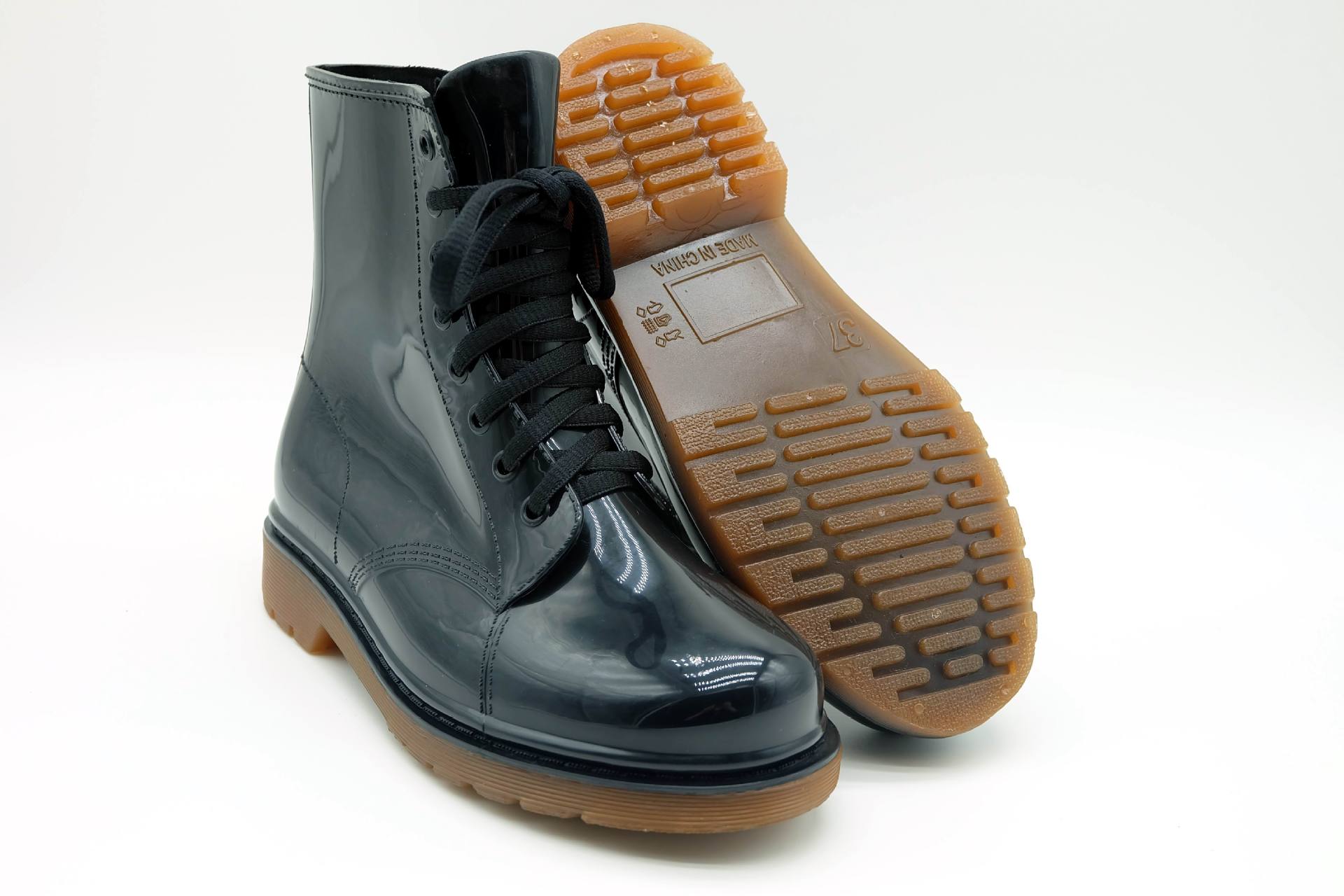 马丁鞋底.JPG