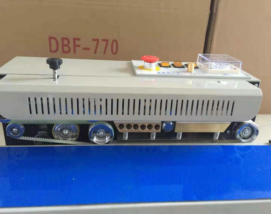 770封口机02