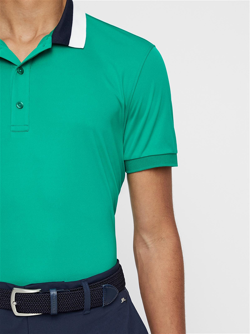 1600x_f19919-04-Z-92MG65227561