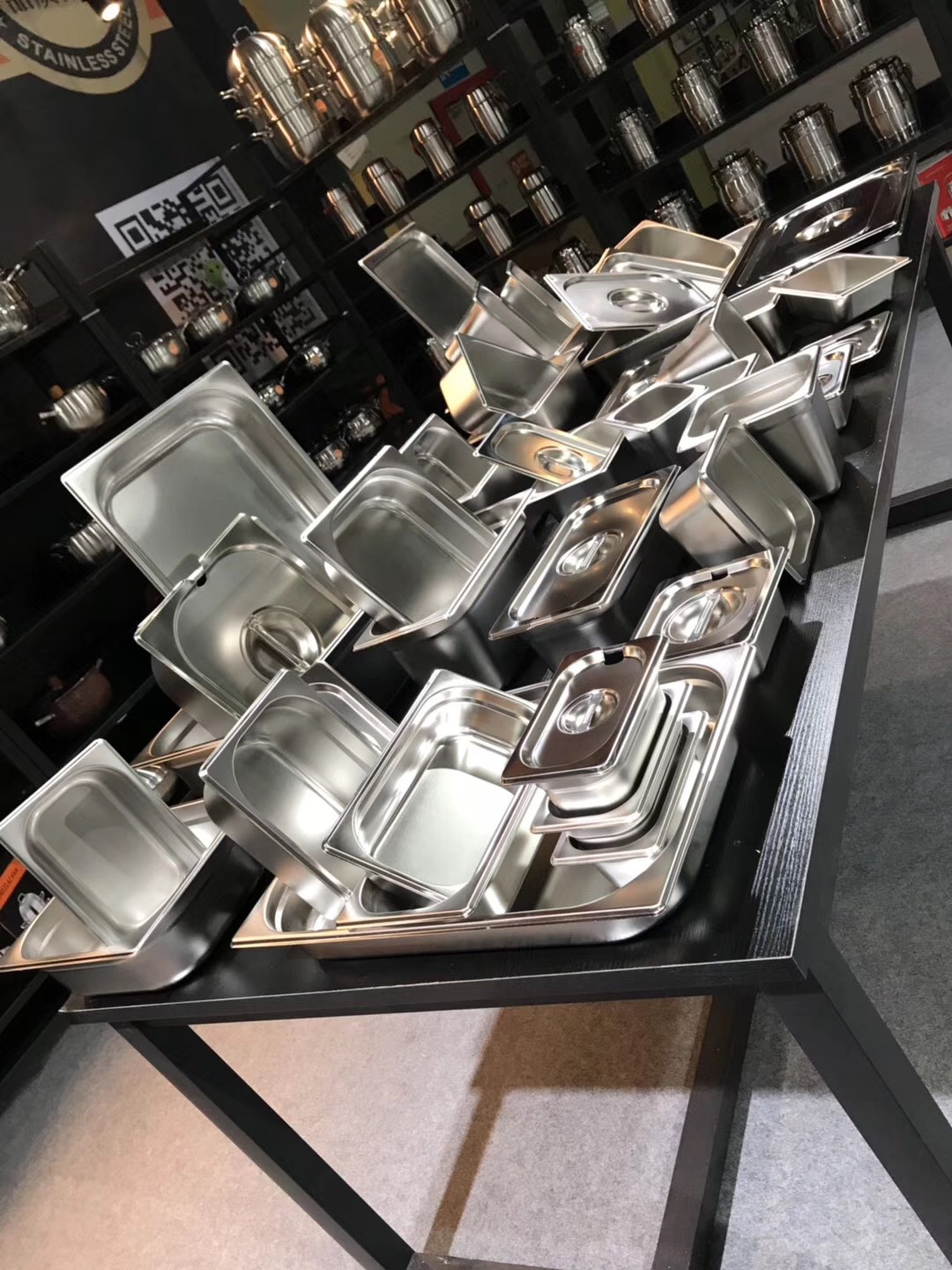 厂家直销美式不锈钢份数盆,加厚分数盆自助餐分菜盆不锈钢份数盒