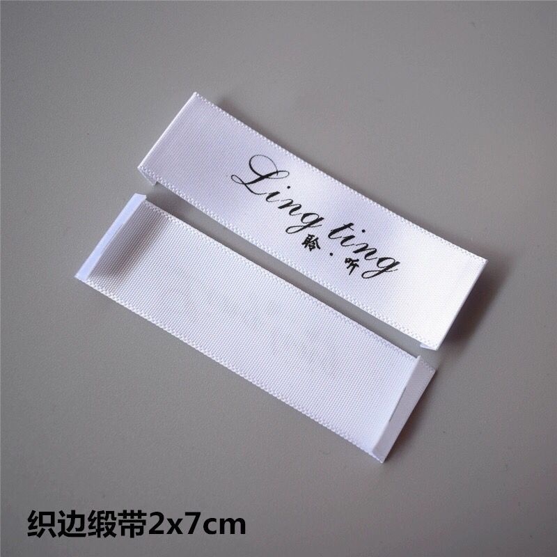 FE41C94DF383DF72C2CF3B64037410