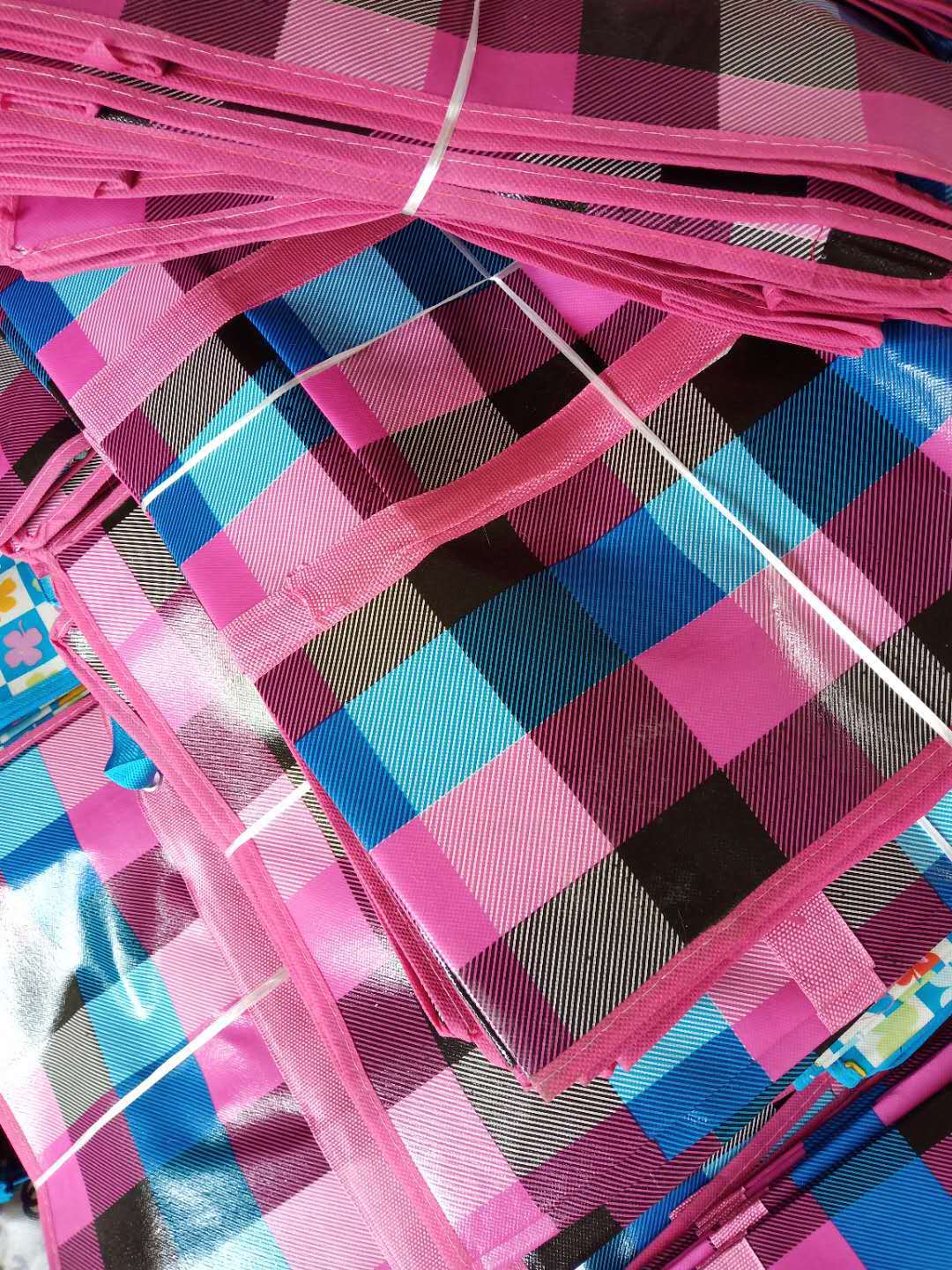 8269e44b6f3b87199f257f7d538dfc