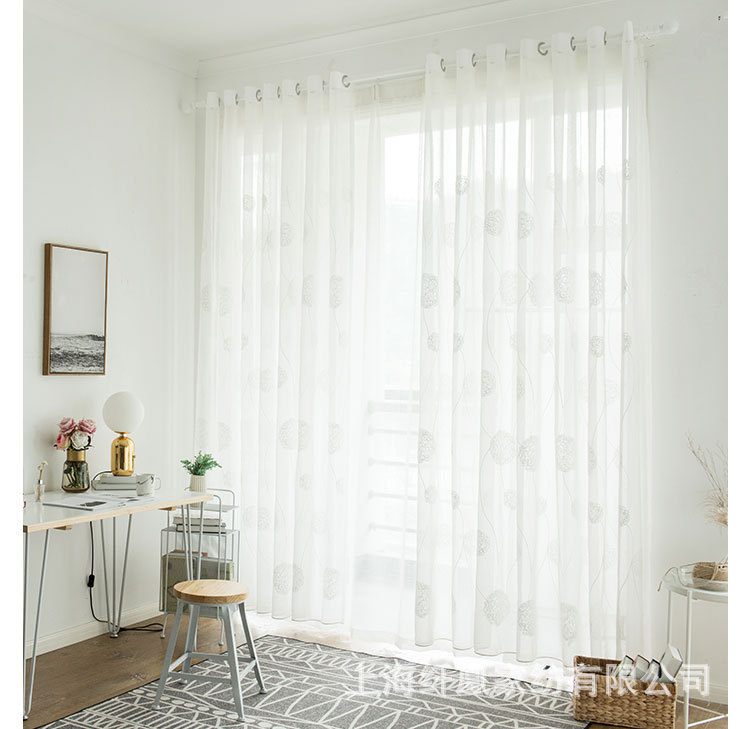 11661867899_1870114103