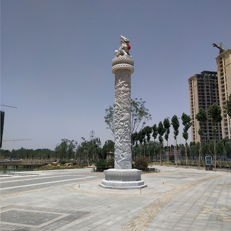 龙柱1-2.jpg