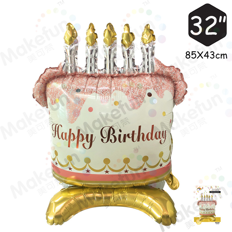 底座蜡烛生日蛋糕