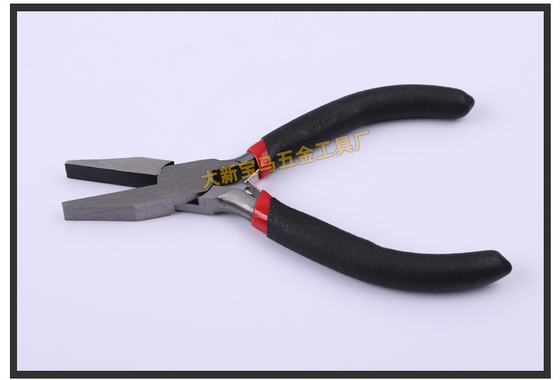 4.5寸迷你扁嘴钳_07.jpg