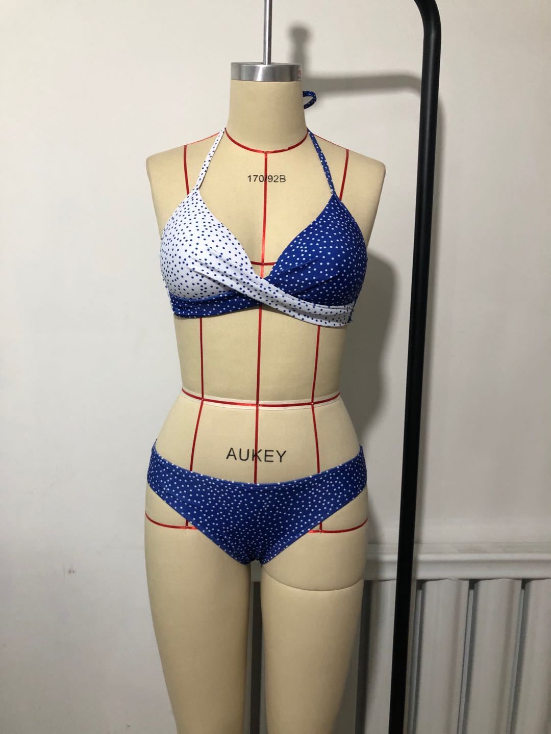 3ba4822d9996d93d2296f2a4c0abc5