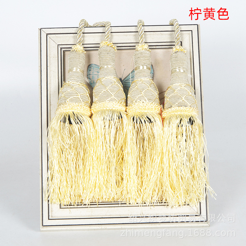 柠黄色