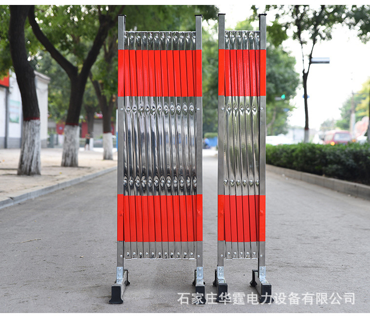 不锈钢伸缩围栏