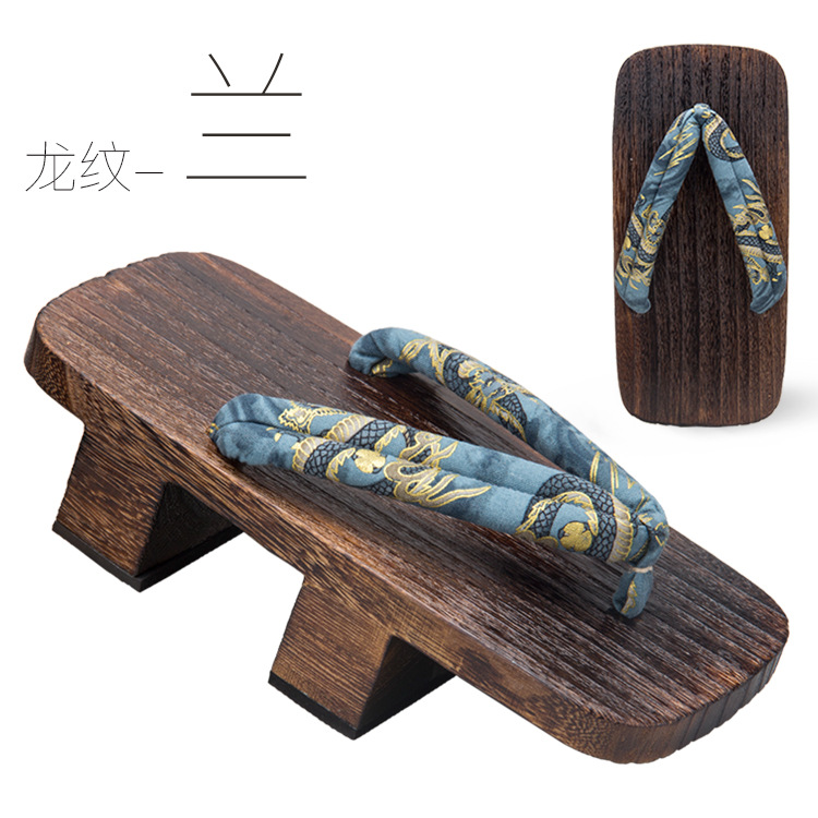 描述3龙纹-兰.jpg