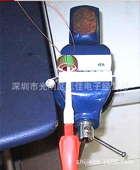 拉磁环台钳+胶垫 保护垫 37.5元 (2)