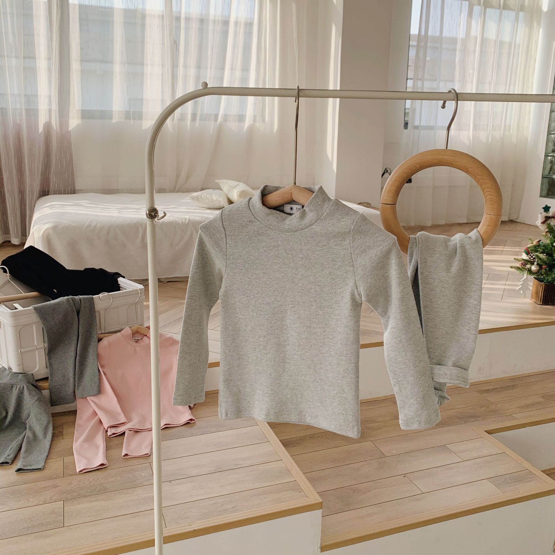 88FDABDE-7363-4BCF-95AE-ADBAA6