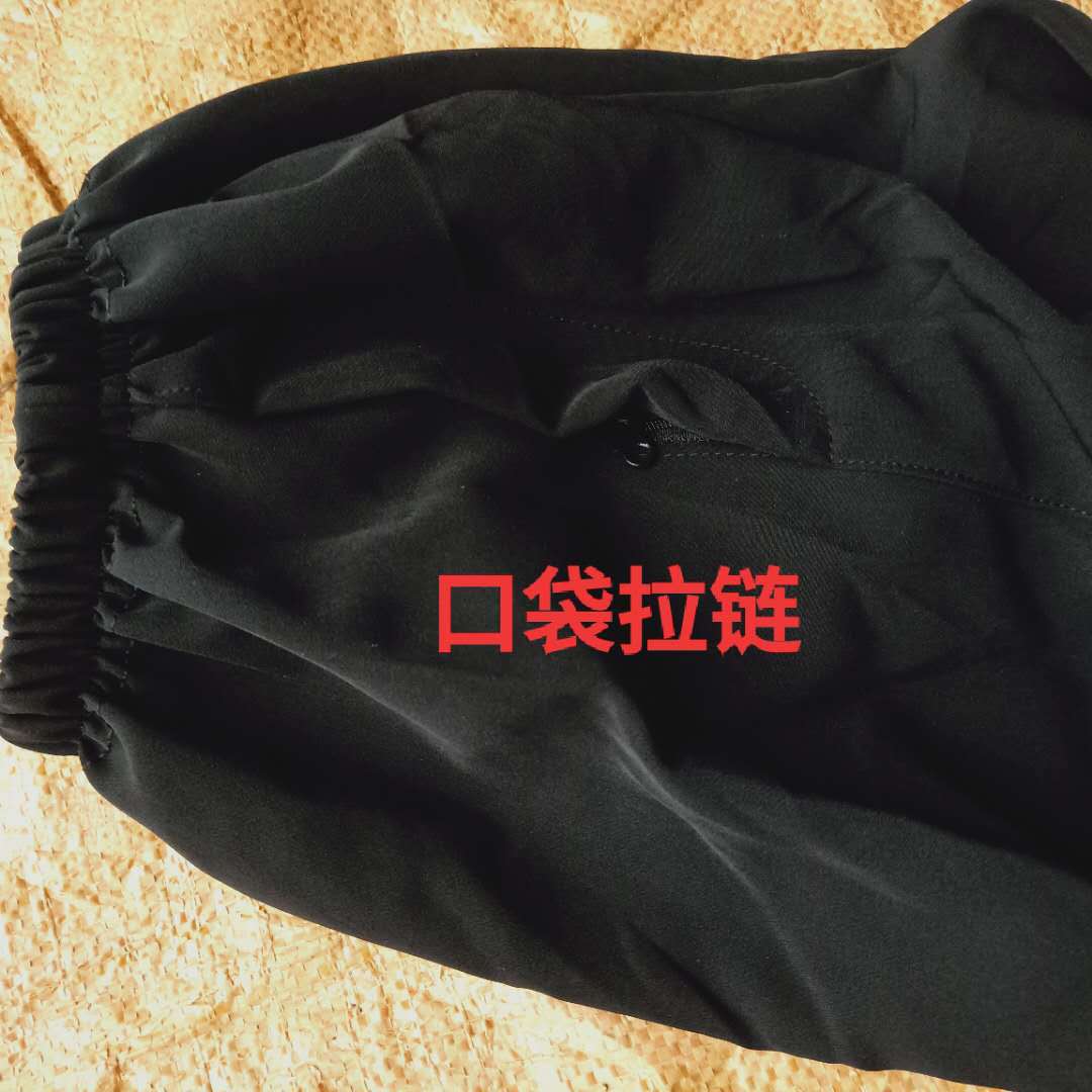 男士拉链特写
