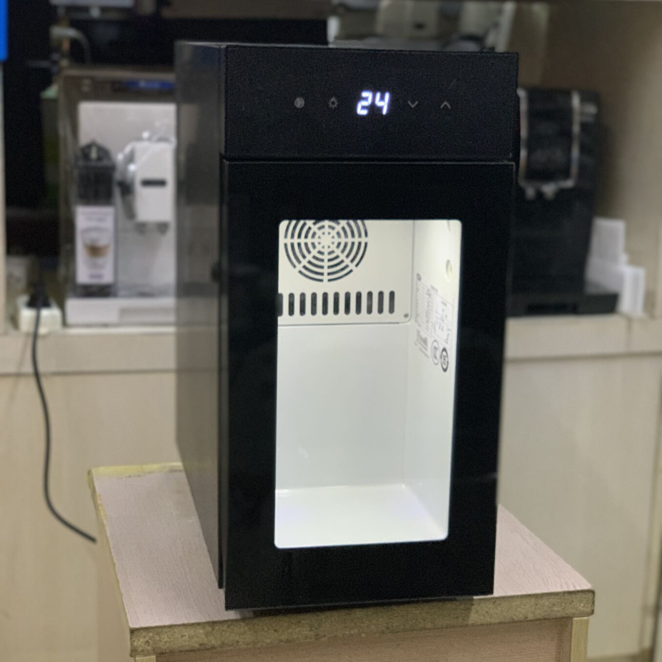 15437216175_469509484