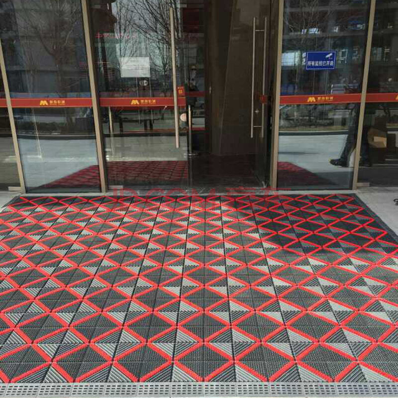 7938357322_1589646887