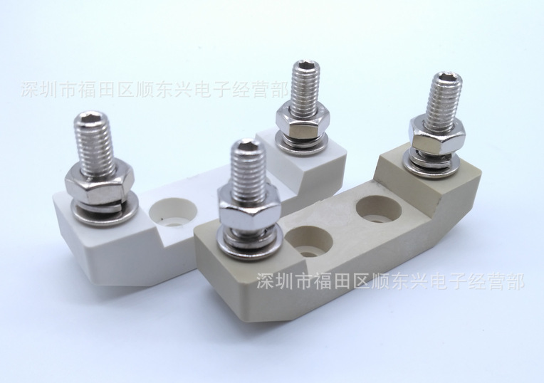 大叉座乳白色45