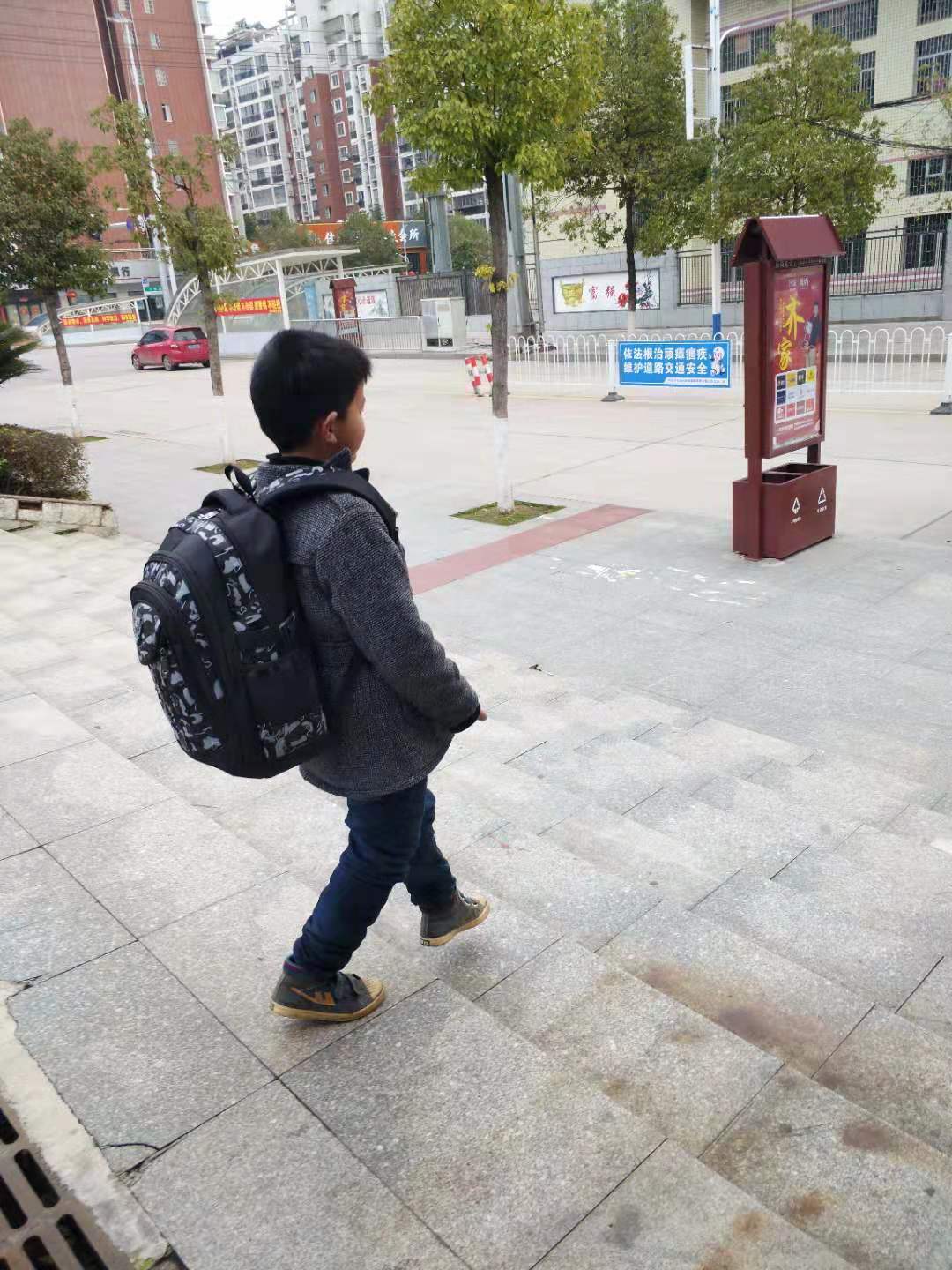 79fce097245fccafc246f9cda49bf3