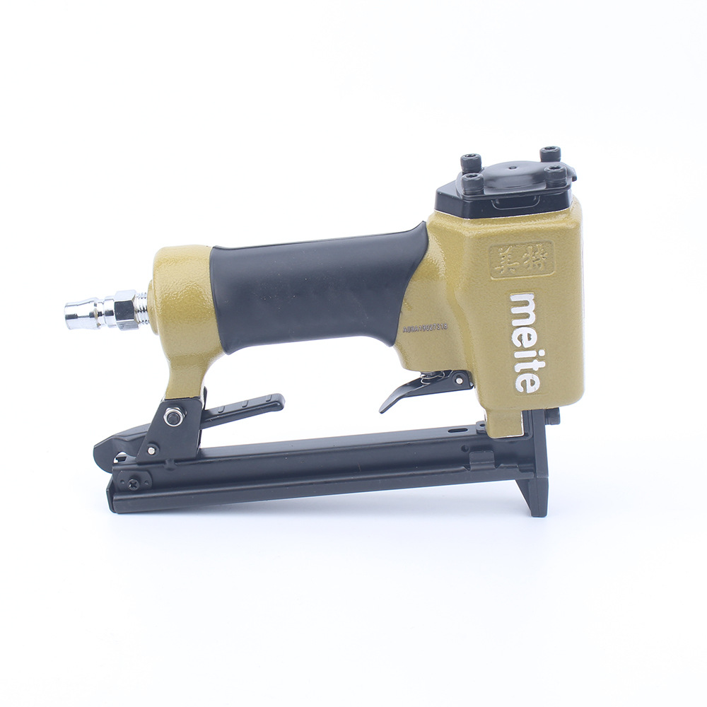 1013J air stapler 4