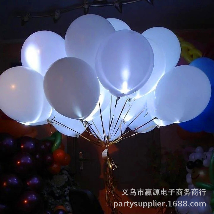 1896353172_w640_h640_gelievye-