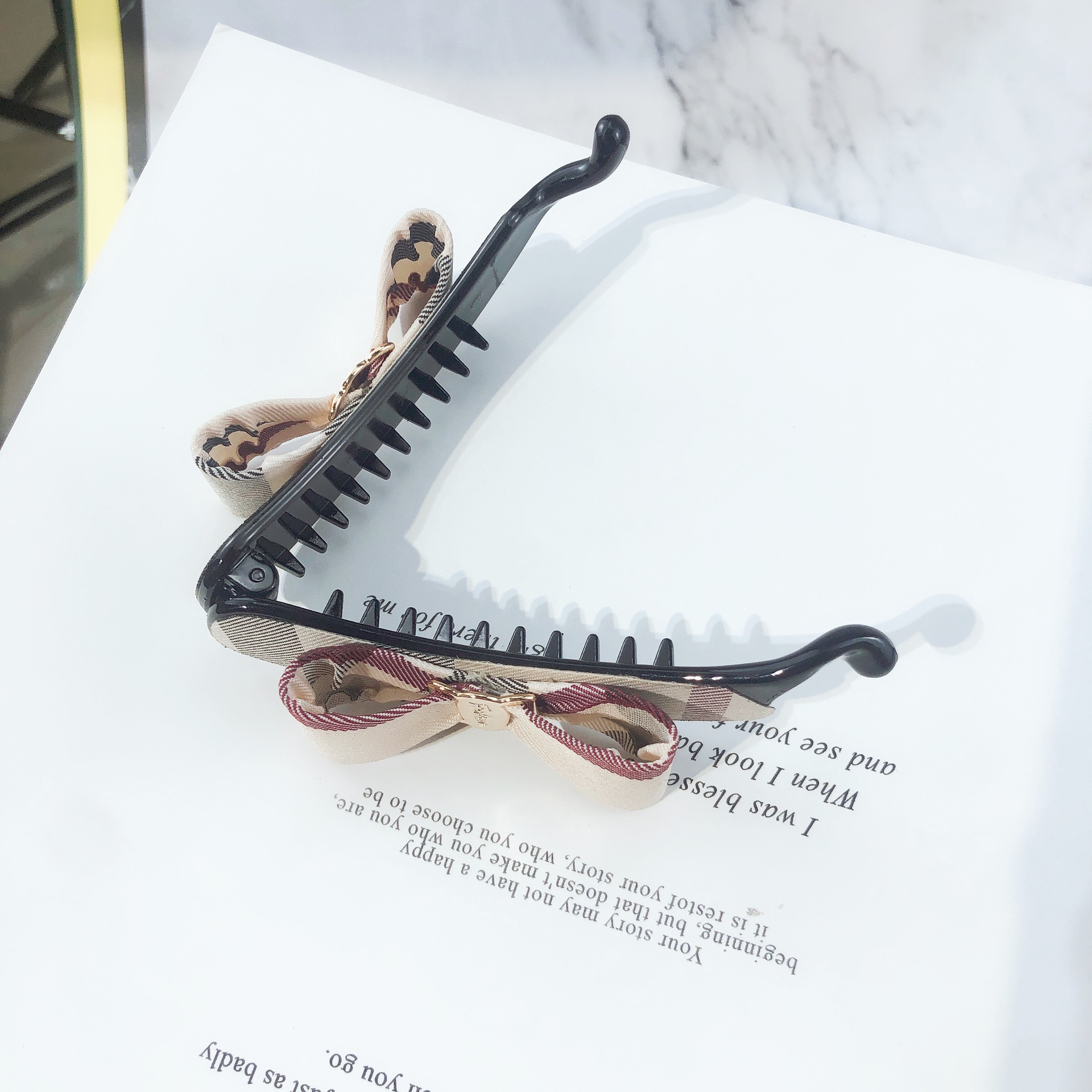 19E78CB8-D4D8-47FB-96D1-BA2553