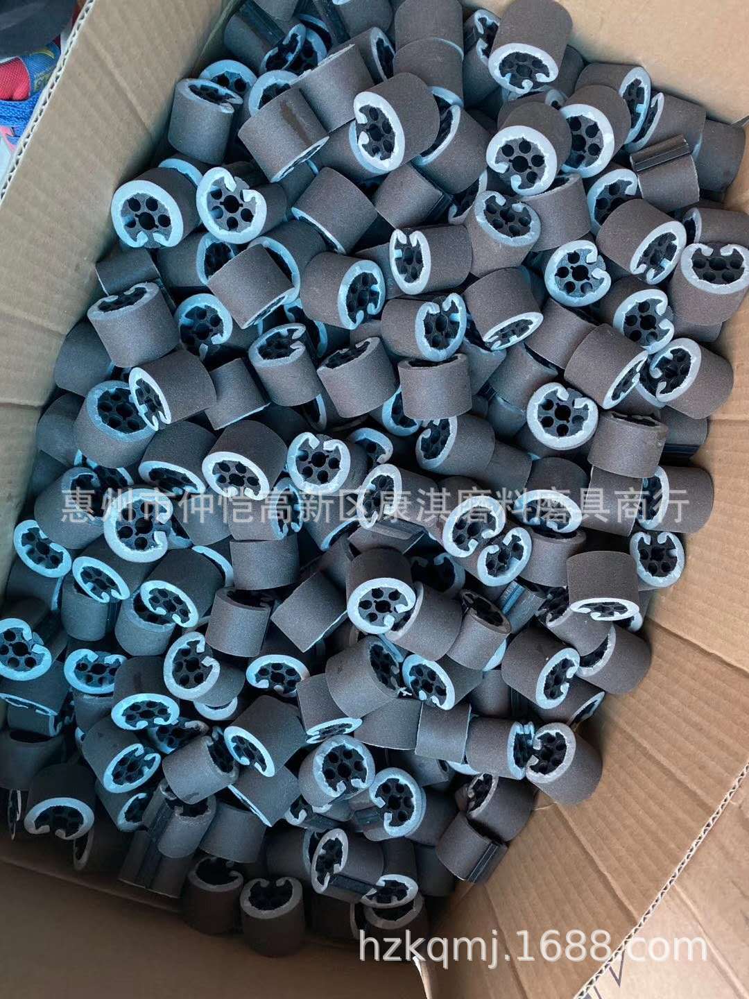 56505cbacfc4bb61032cc918b89f13