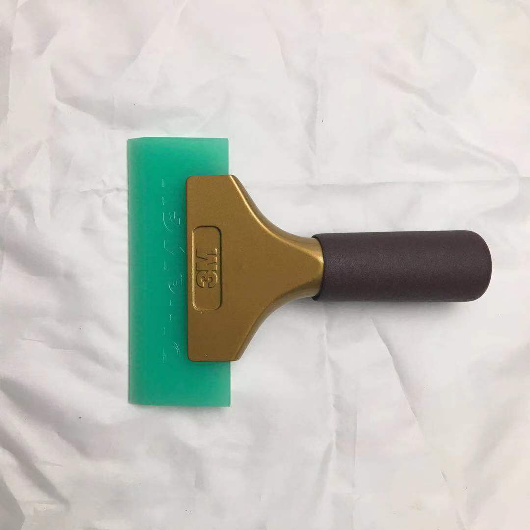 12778560713_1006842695