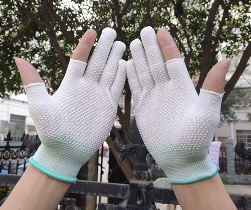 79892C8AC7AF33935DFE42A6737195