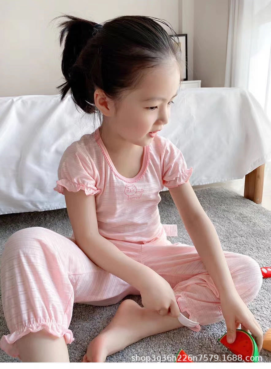 CB88817EDE8246C4BFE32139FC72BB