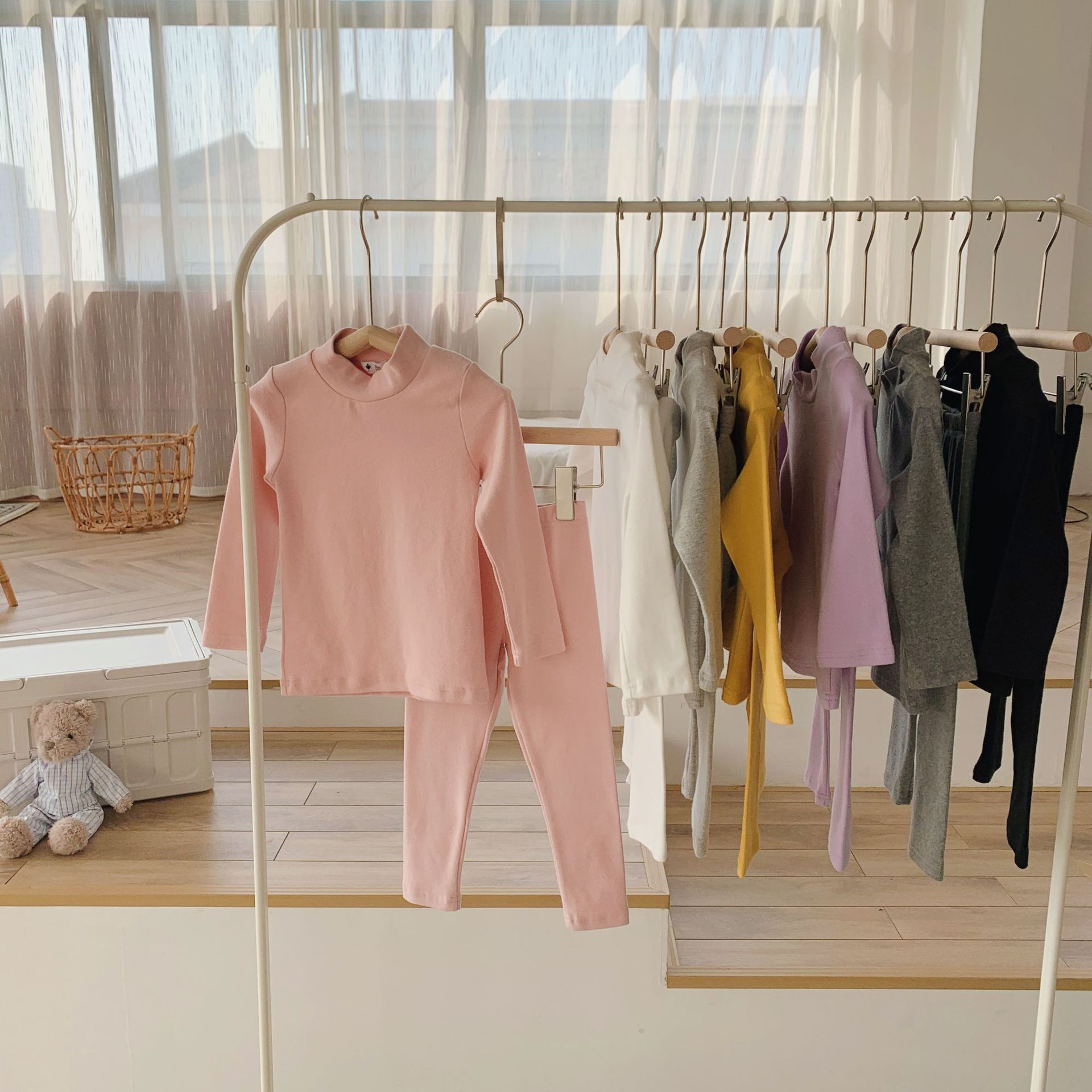 94B88021-F77C-4CDC-883C-2B7444