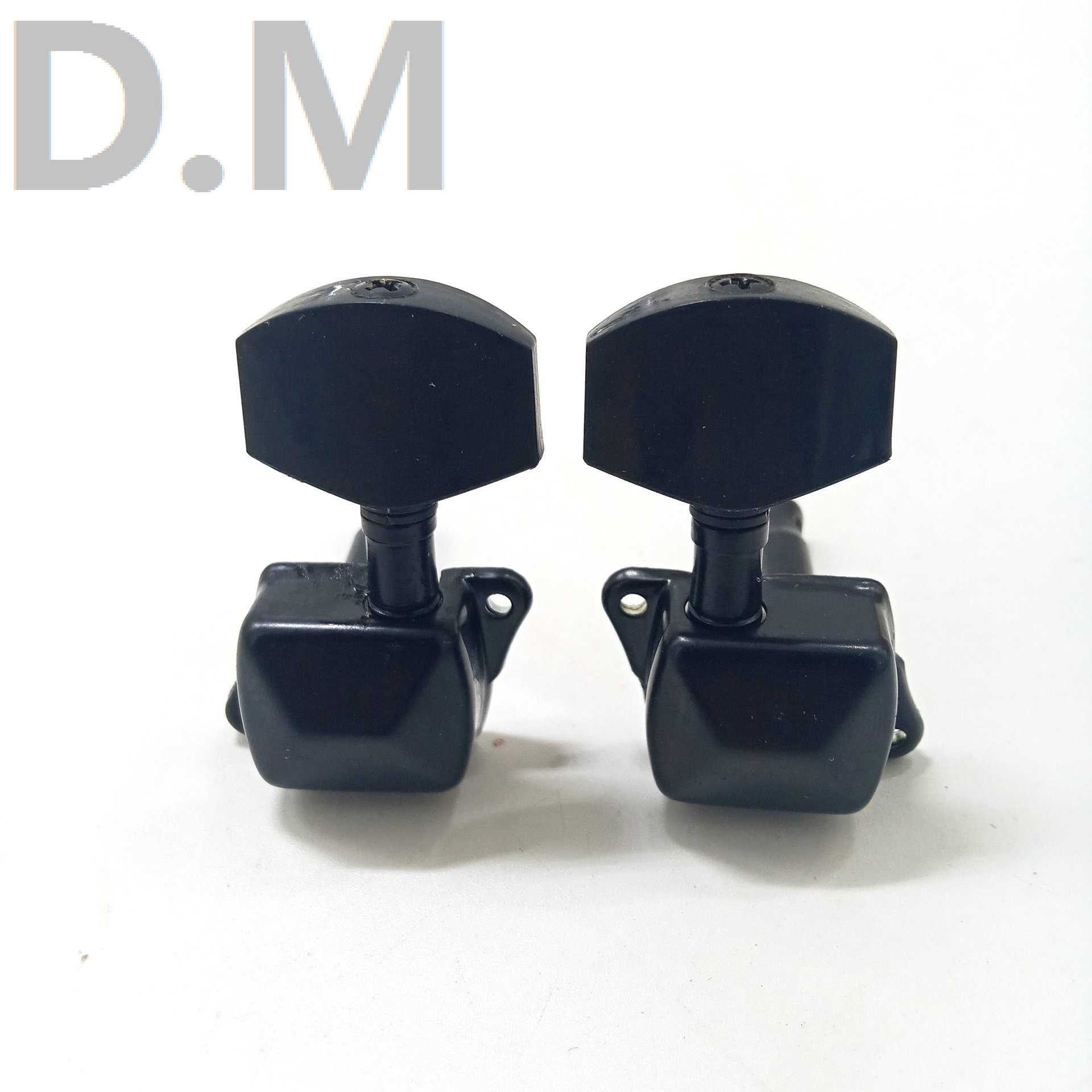 4D3F0175A5DCFCBFDD24F96C921A5E