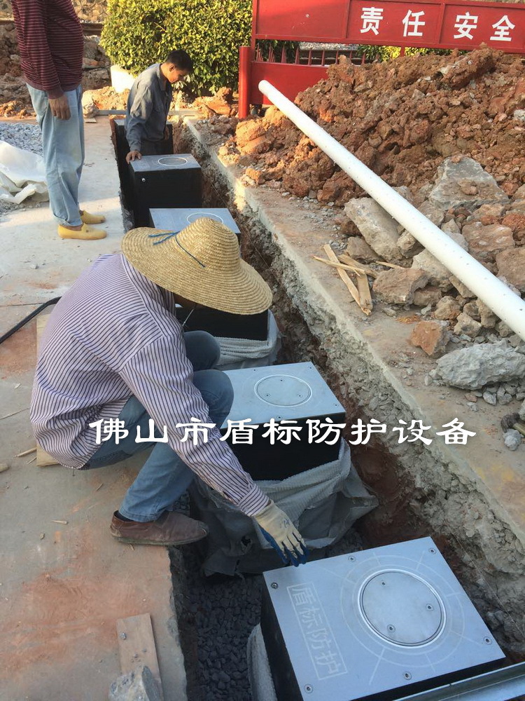 升降柱安装图.jpg