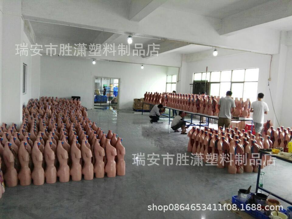 70110cfc7a679648475a6323120563